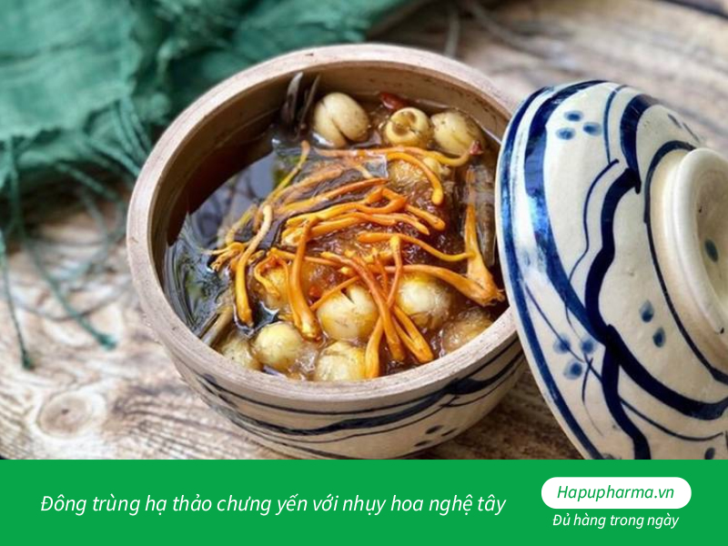 Đông trùng hạ thảo chưng yến với nhụy hoa cần tây