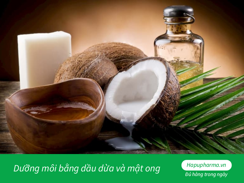 Dưỡng môi bằng dầu dừa và mật ong