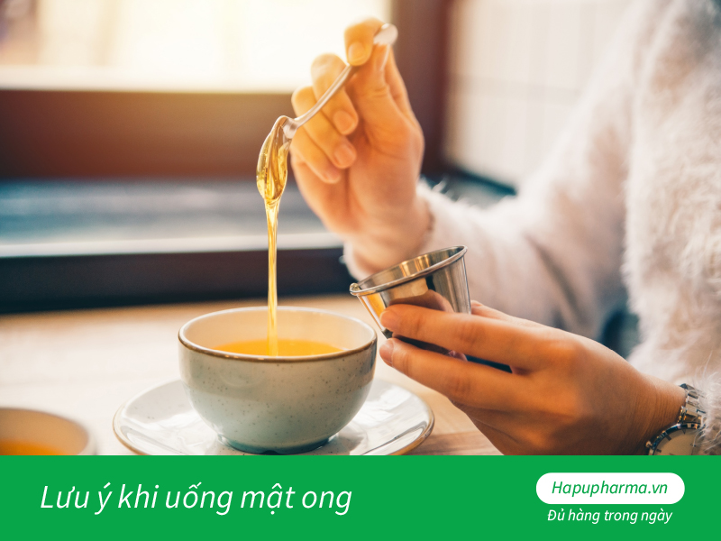 Lưu ý khi uống mật ong