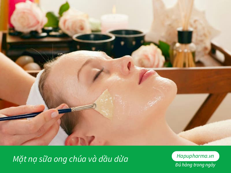 Mặt nạ sữa ong chúa và dầu dừa