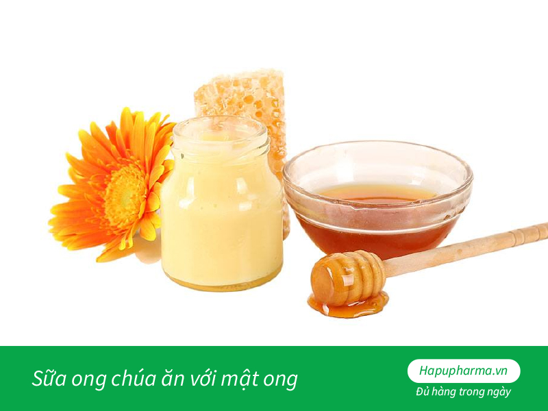 Sữa ong chúa ăn với mật ong